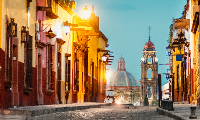 San Miguel de Allende street
