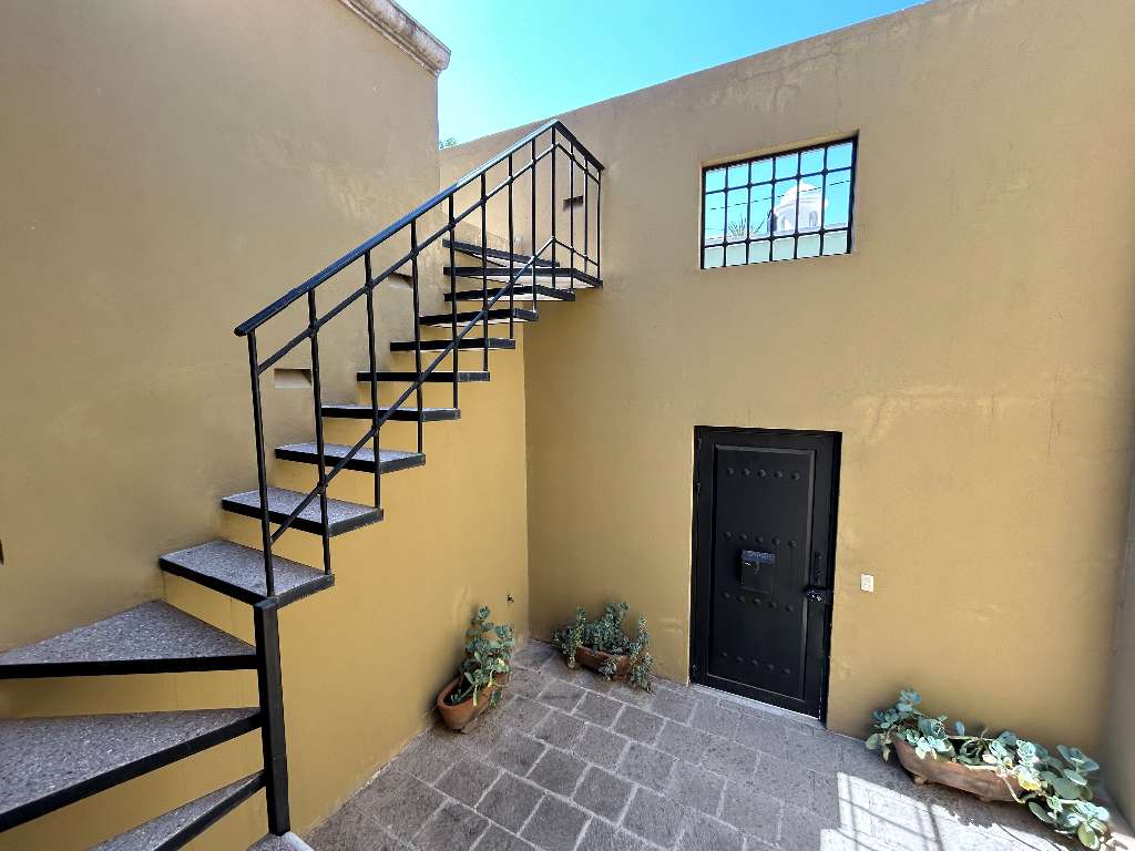 Casa Pericos