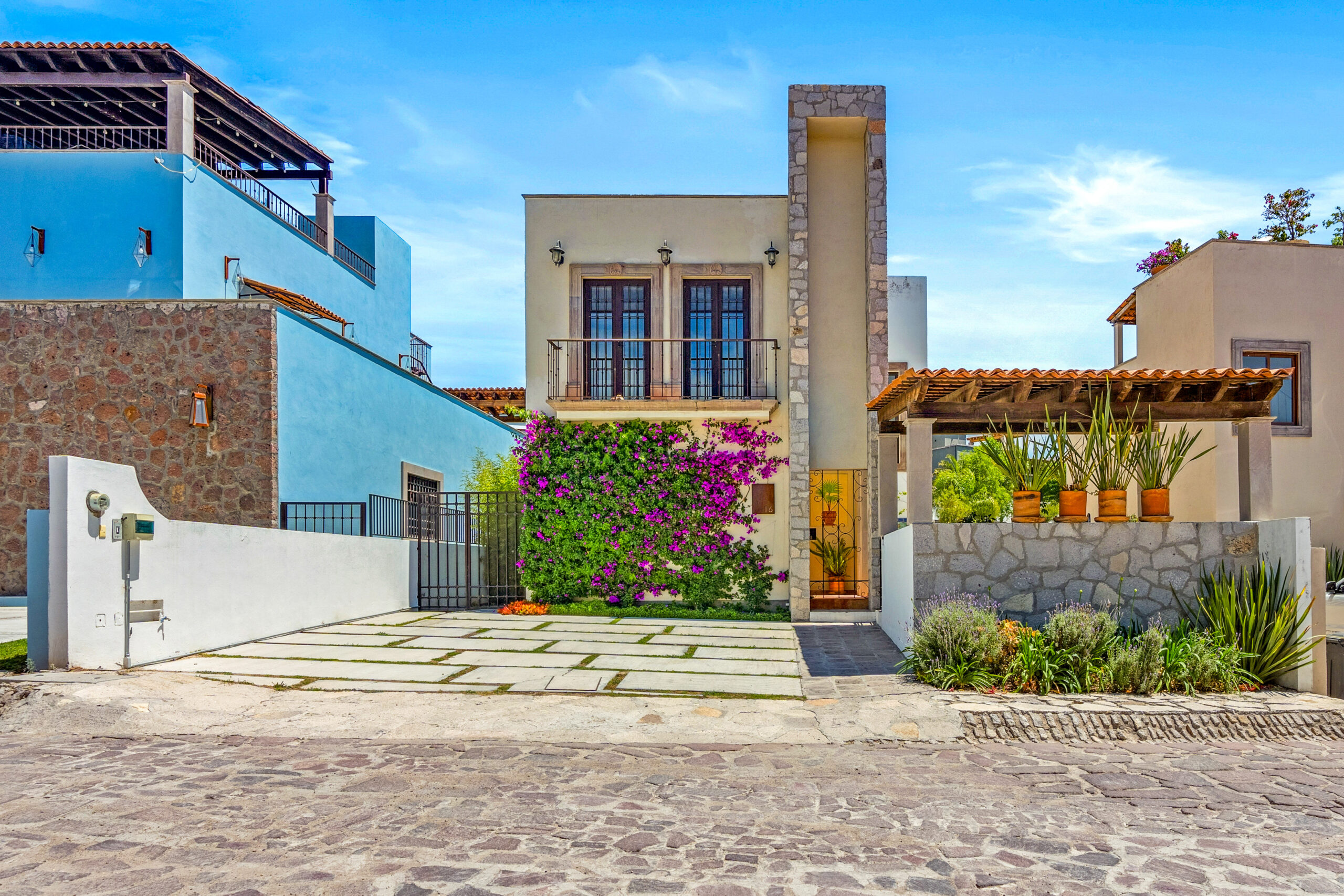 Casa Poniente